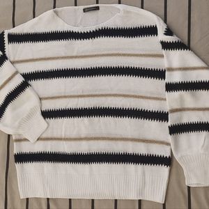 NWT Women's loose fit sweater